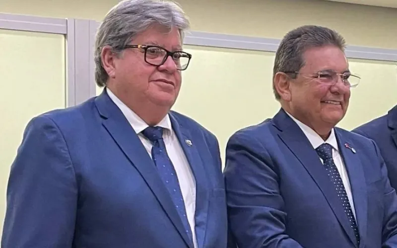 Governador JoãoAzevêdo e Adriano Galdino - Foto: Reprodução