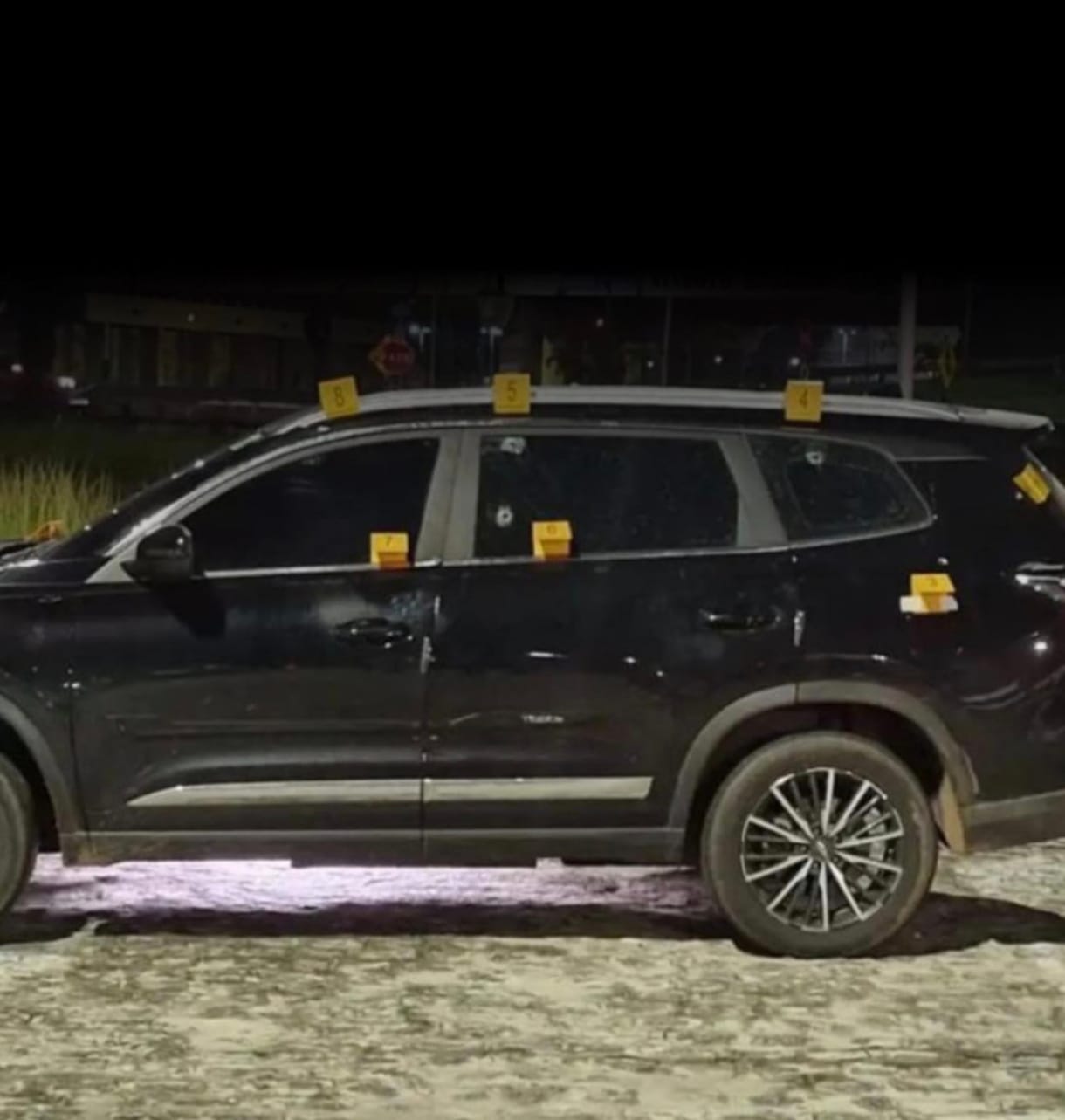 Carro do vereador foi alvejado por uma série de disparos na noite do domingo -Foto: Reprodução/Redes Sociais